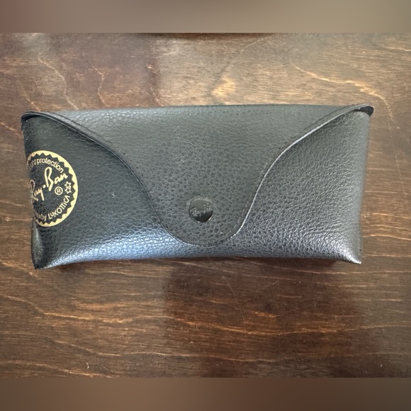 Ray-Ban Gold and Brown Aviator Sunglasses Polarized - Picture 6 of 6